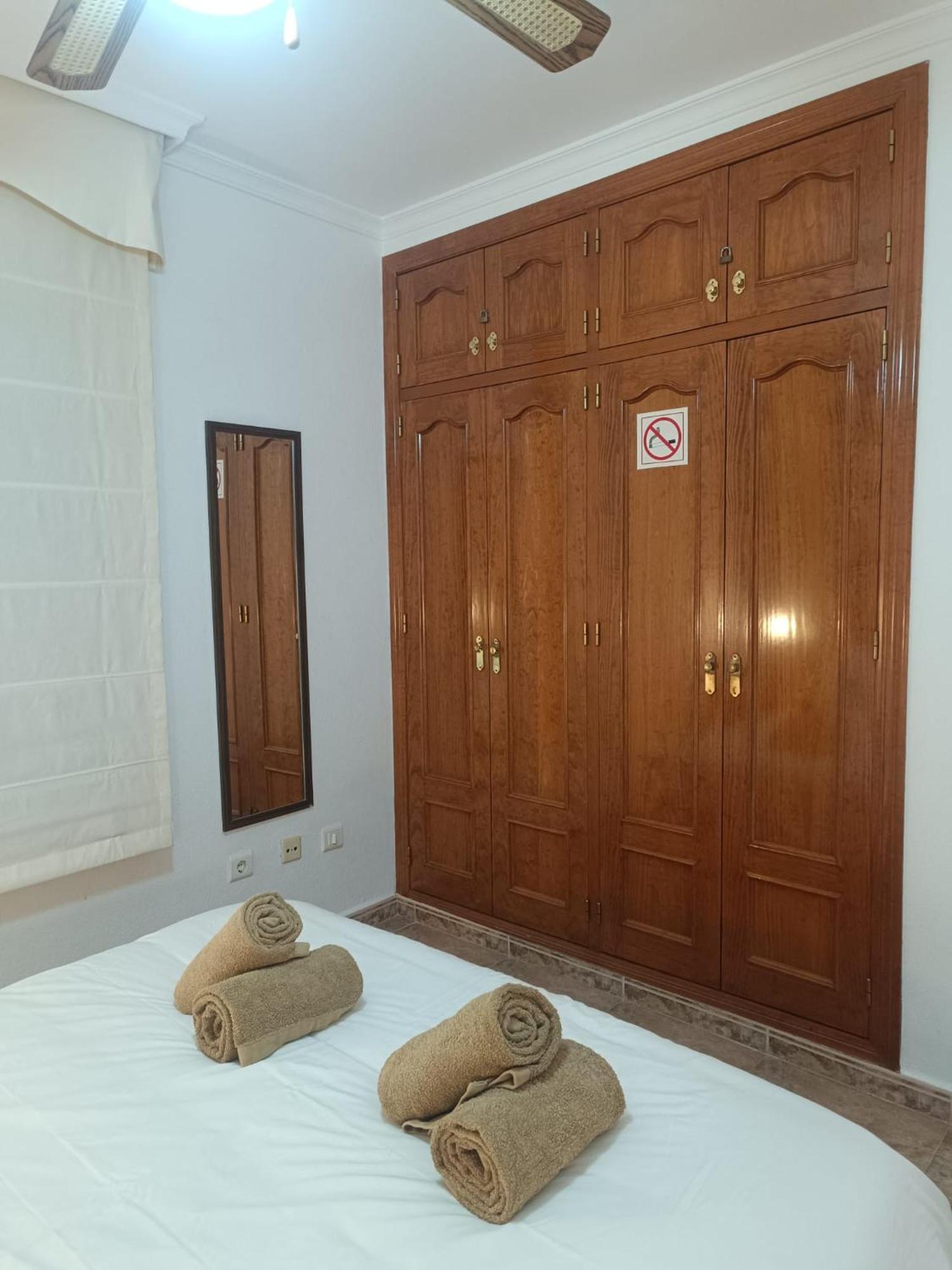 Bahia De Vera Apartamento Mamen Ngoại thất bức ảnh